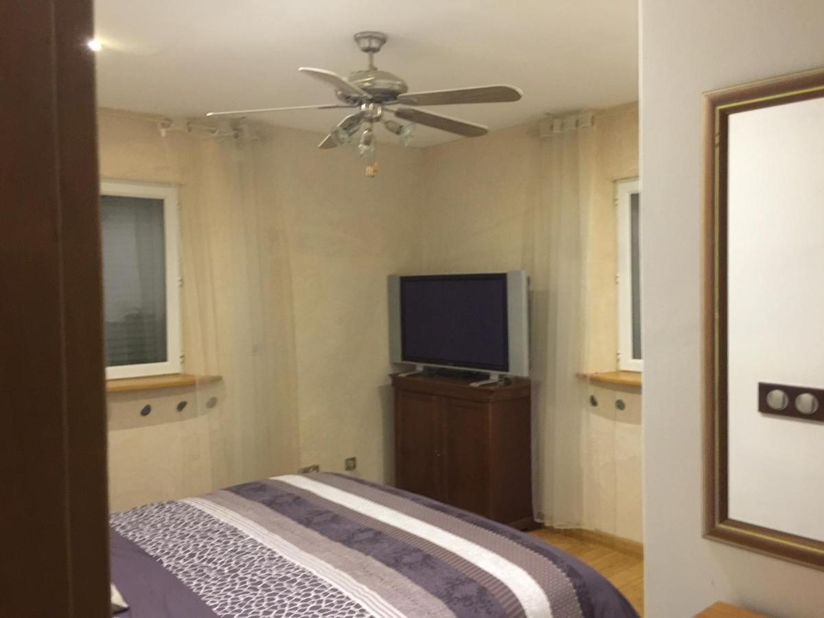 La Découverte, Jacuzzi, Sauna, et Terrasse avec vue sur lac à la campagne entre Toulouse et Auch Catonvielle Esterno foto