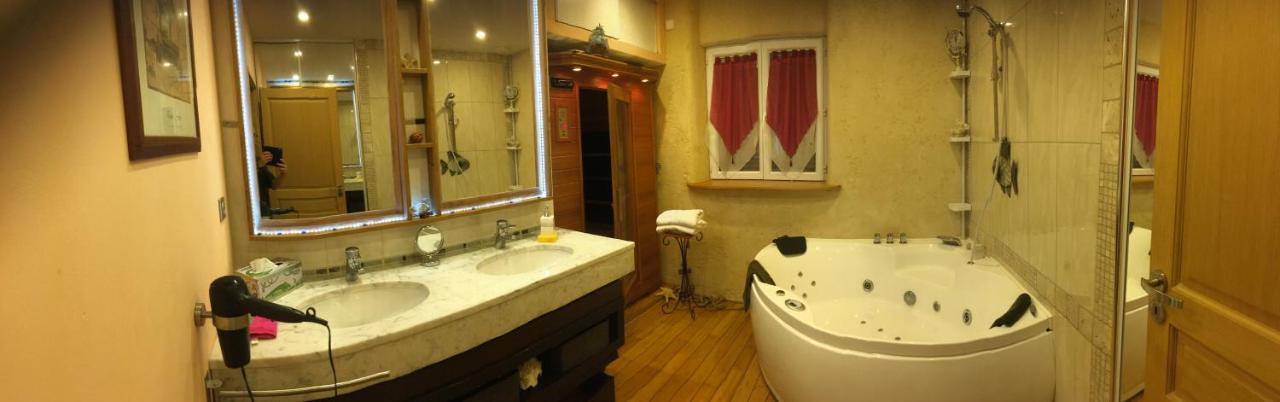 La Découverte, Jacuzzi, Sauna, et Terrasse avec vue sur lac à la campagne entre Toulouse et Auch Catonvielle Esterno foto